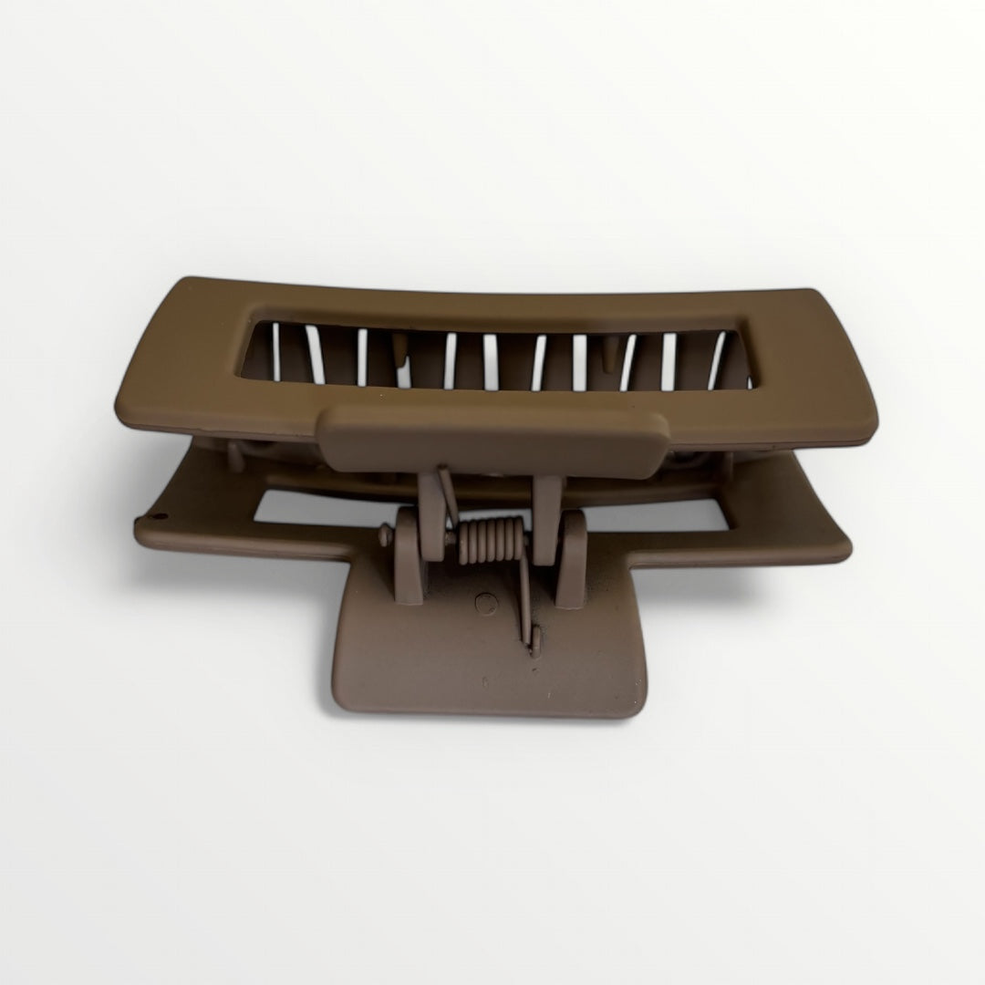 Brown Hair Claw Clip